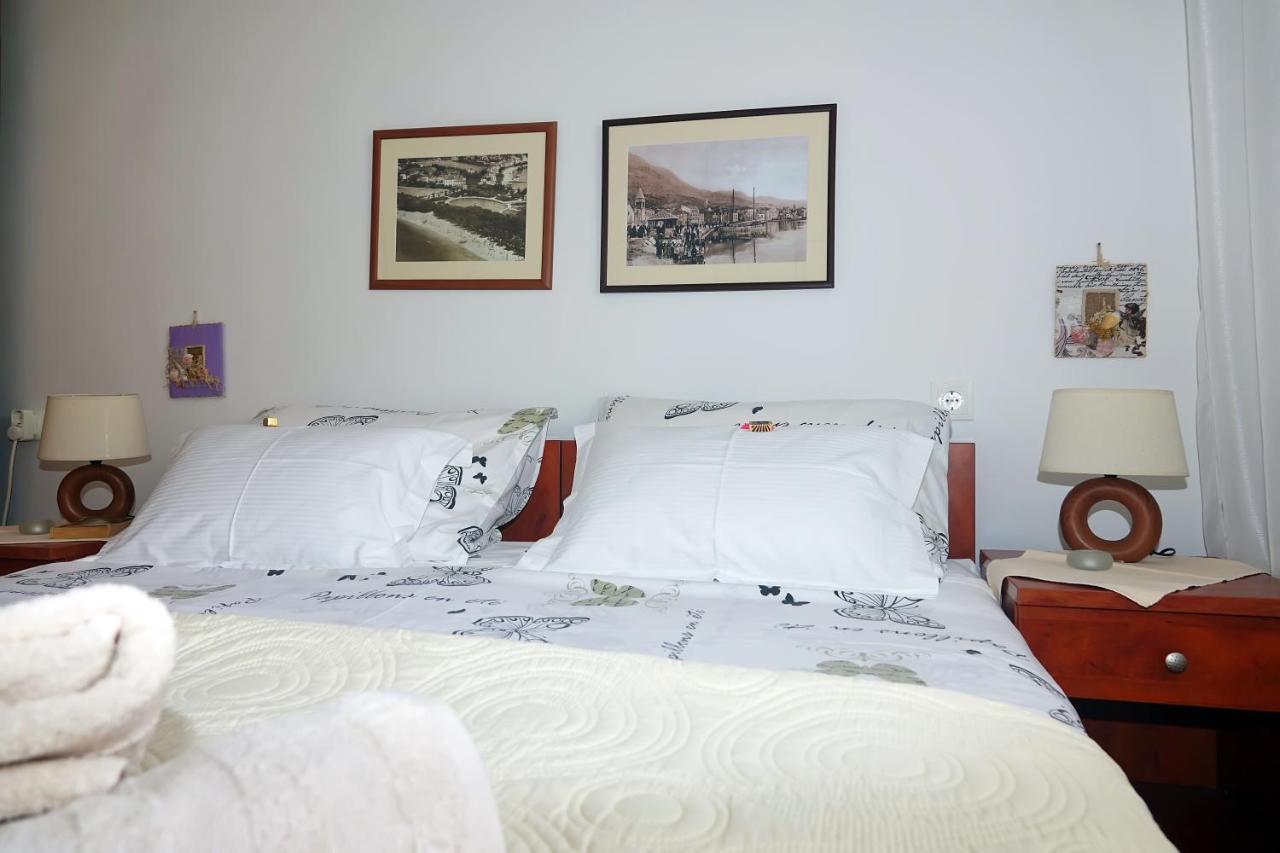 Two-Bedroom Apartment In The Centre Макарська Екстер'єр фото